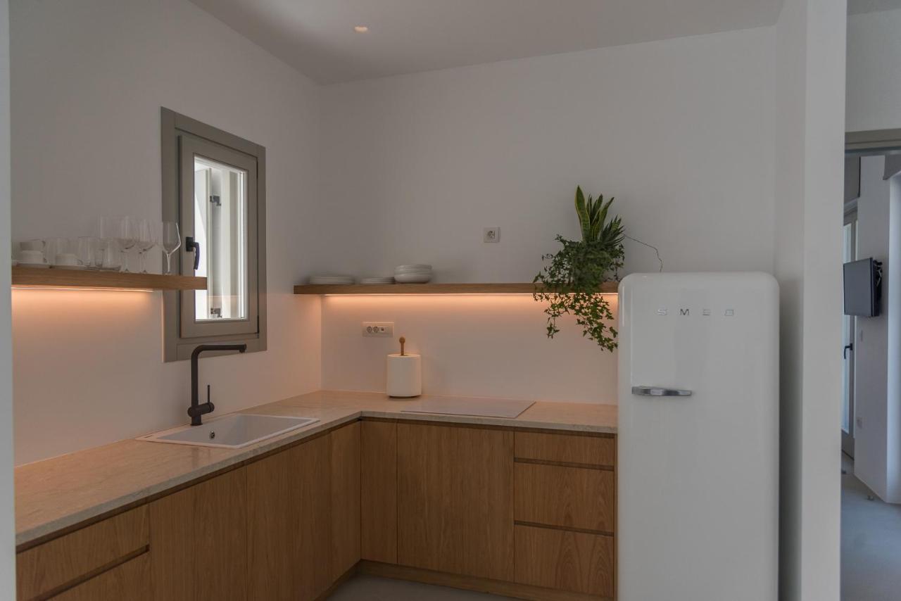 Amarelo Suites Klouvas Экстерьер фото